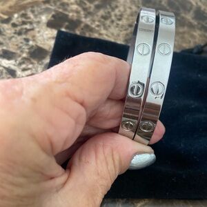 Love bracelet stainless steel 7 inch brand new easy opening 1 left